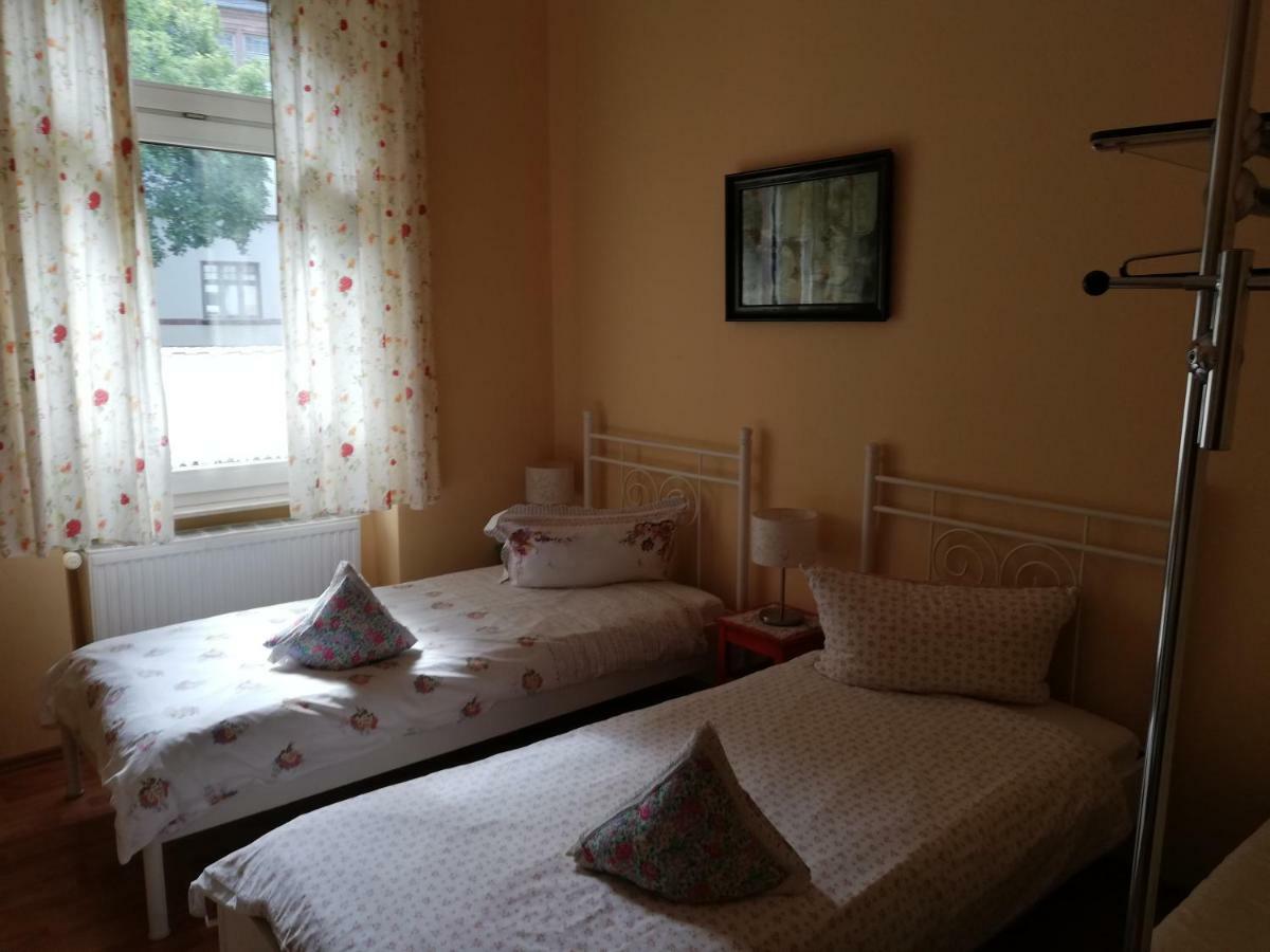 Acasa Bed & Breakfast Frankfurt am Main Luaran gambar