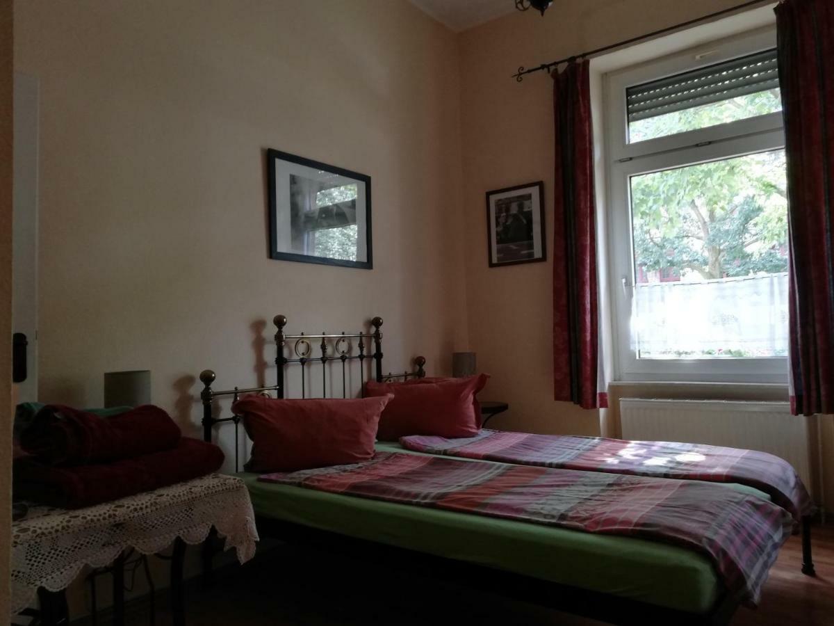 Acasa Bed & Breakfast Frankfurt am Main Luaran gambar